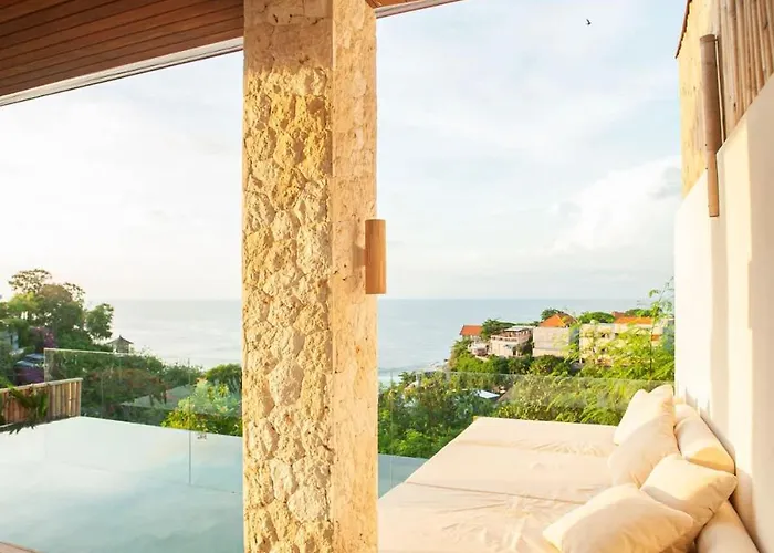 Front Sunset View Uluwatu (Bali)